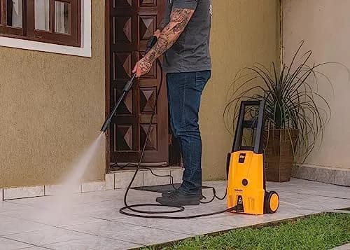 WAP Lavadora de Alta Pressão OUSADA PLUS 2200, com Jato Leque e Concentrado, 342L/h, 1750psi 1500W 127V - Imagem 3 - Lavadora de Pressão